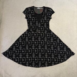 Kimchi Blue Skater Dress Women's Small Black White Deep V-Neck Mesh Urban Girly